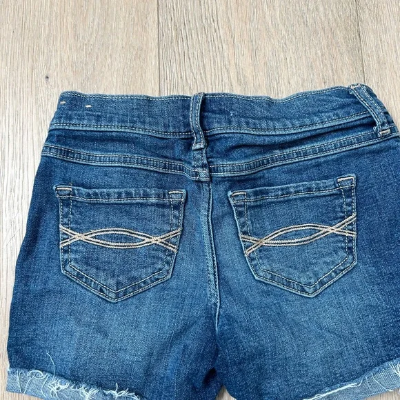 Abercrombie jean shorts - Picture 5 of 5